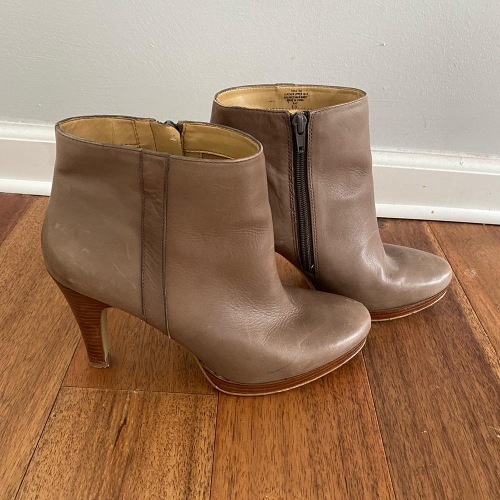 Nine West leather booties